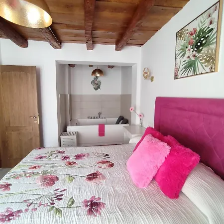 Penafiel Dreams Con Jacuzzi Apartment Exterior photo